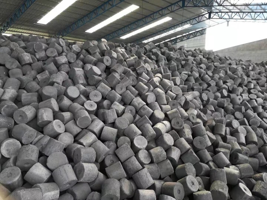 Tro 10% hình thành than cốc Nguyên liệu thô để nấu chảy kim loại
