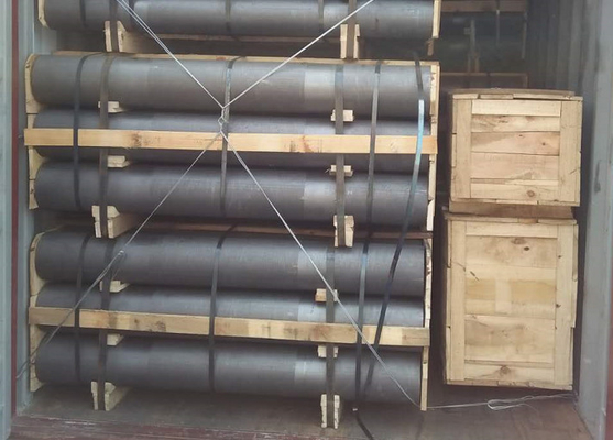 Điện cực than chì cấp độ tro RP thấp với núm vú Độ bền cơ học cao