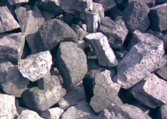 Tăng nhiệt độ kim loại Luyện kim Than cốc Nguyên liệu khối lớn